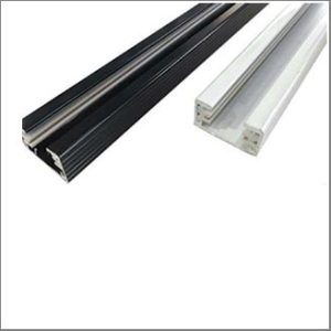 Surface mount aluminum track 1.5M.
