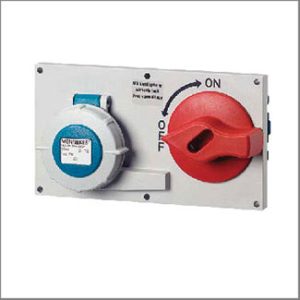 MNK7531 Panel receptacles 32A, 3 poles, 230V, IP67