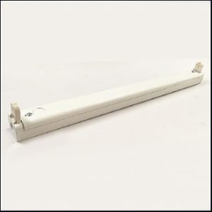 AURA Bare batten T8 36W G13 empty (122.5cm.)